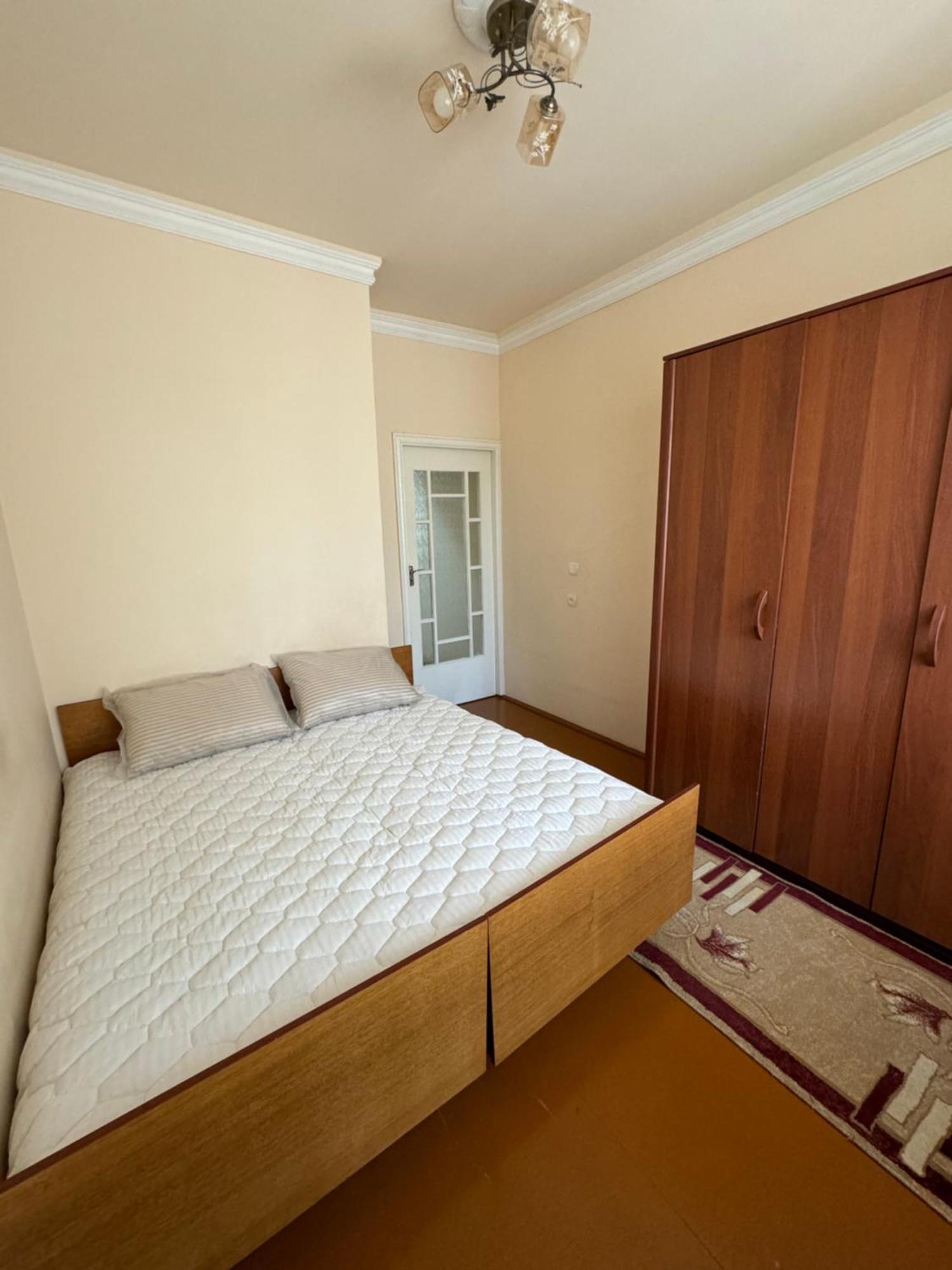 Yunusabad 7 Американский Посольство Tashkent Exterior photo
